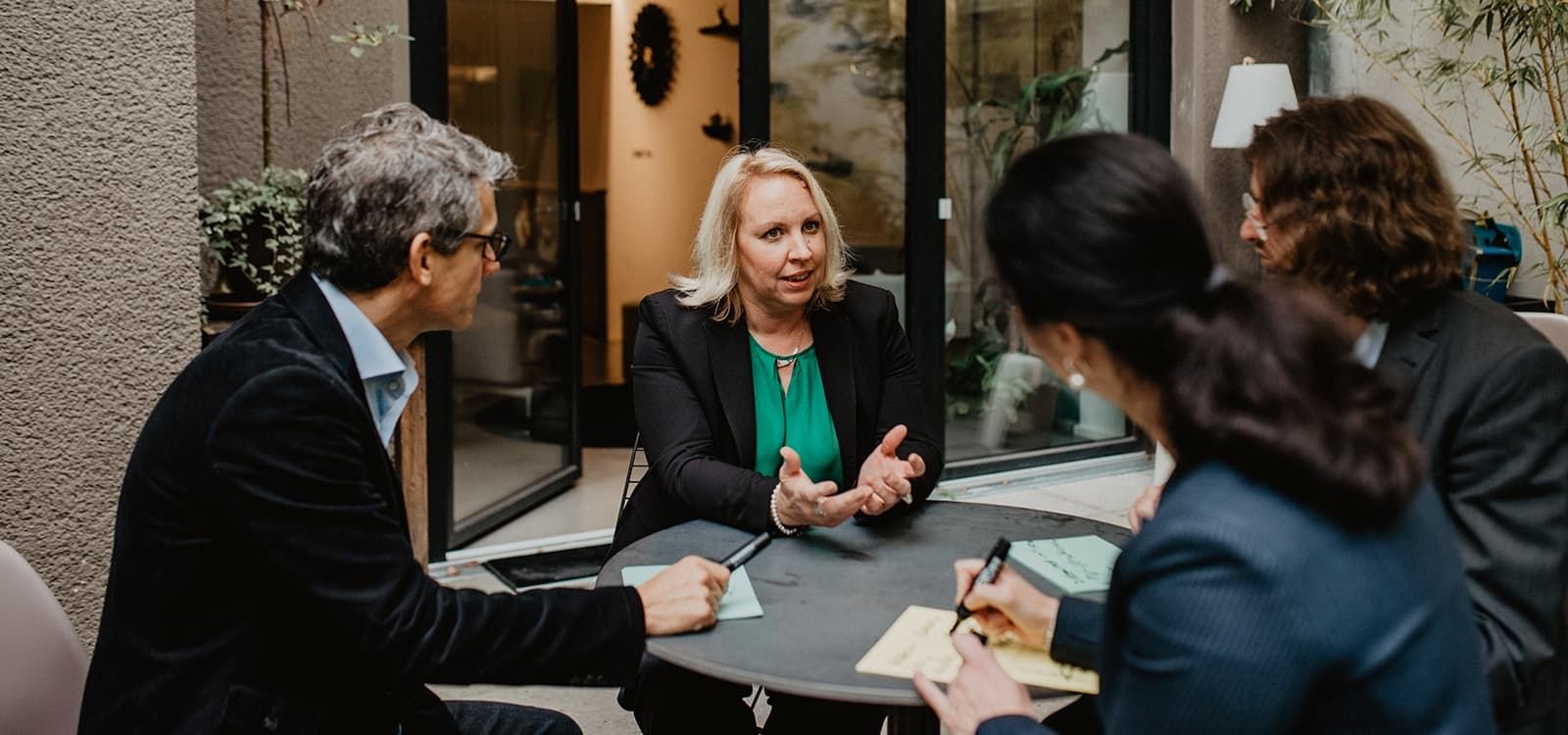 Teamentwicklung 1 Claudia-Weiler-Businessportraits-04